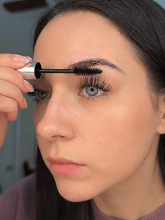 BOTASILK Extensionist Mascara application